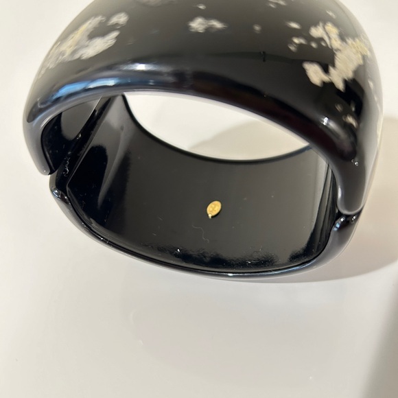 Kenneth Lane Black Lucite Plastic Bangle Bracelet Oval Vintage - Picture 6 of 11